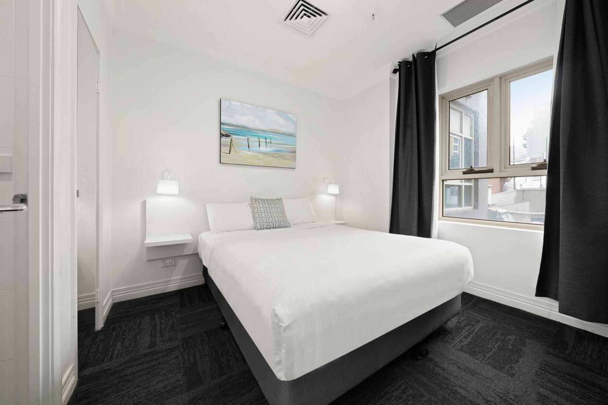 เควส ออน ลอนสเดล เมลเบิร์น อพาร์ตเพ้นต์ Hotel ภายนอก รูปภาพ